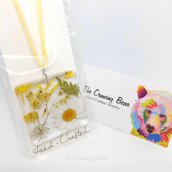 Hand-Crafted Resin Jewelry - Picture 3 of 11